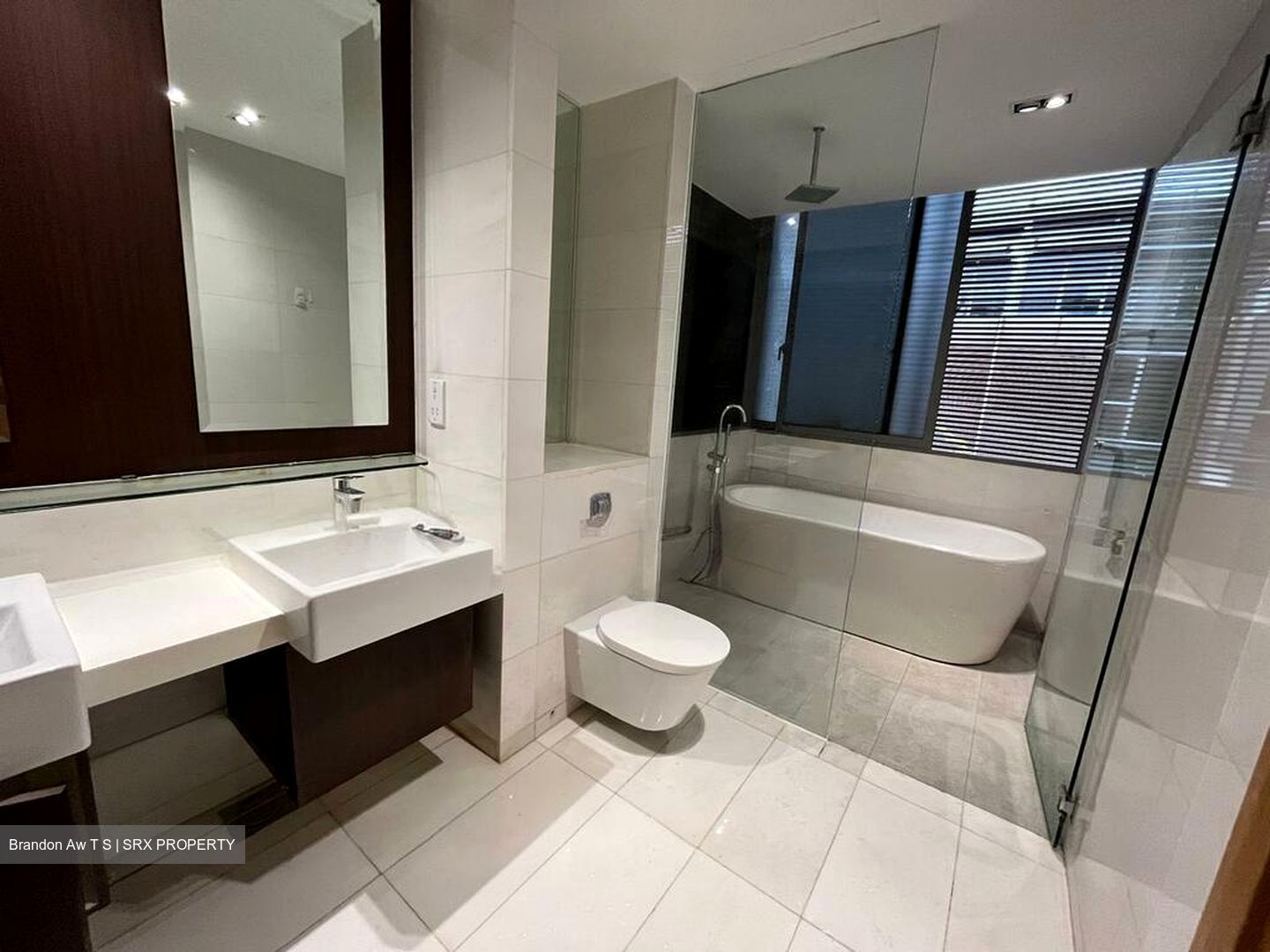 Hillcrest Villa (D11), Terrace #566295331